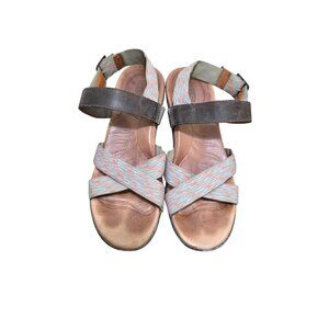 Keen Women's Multicolor/Leather Strap Wedge Sandals Adjustable Buckle Size 9